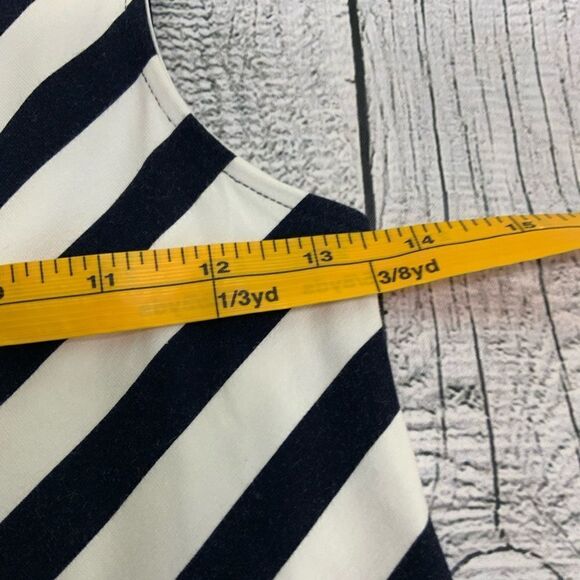 LOFT Sleeveless dress - Picture 7 of 7